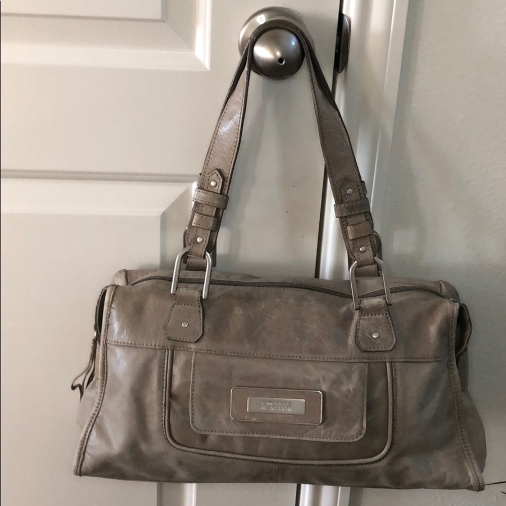 Kenneth Cole Reaction Gray Leather Purse